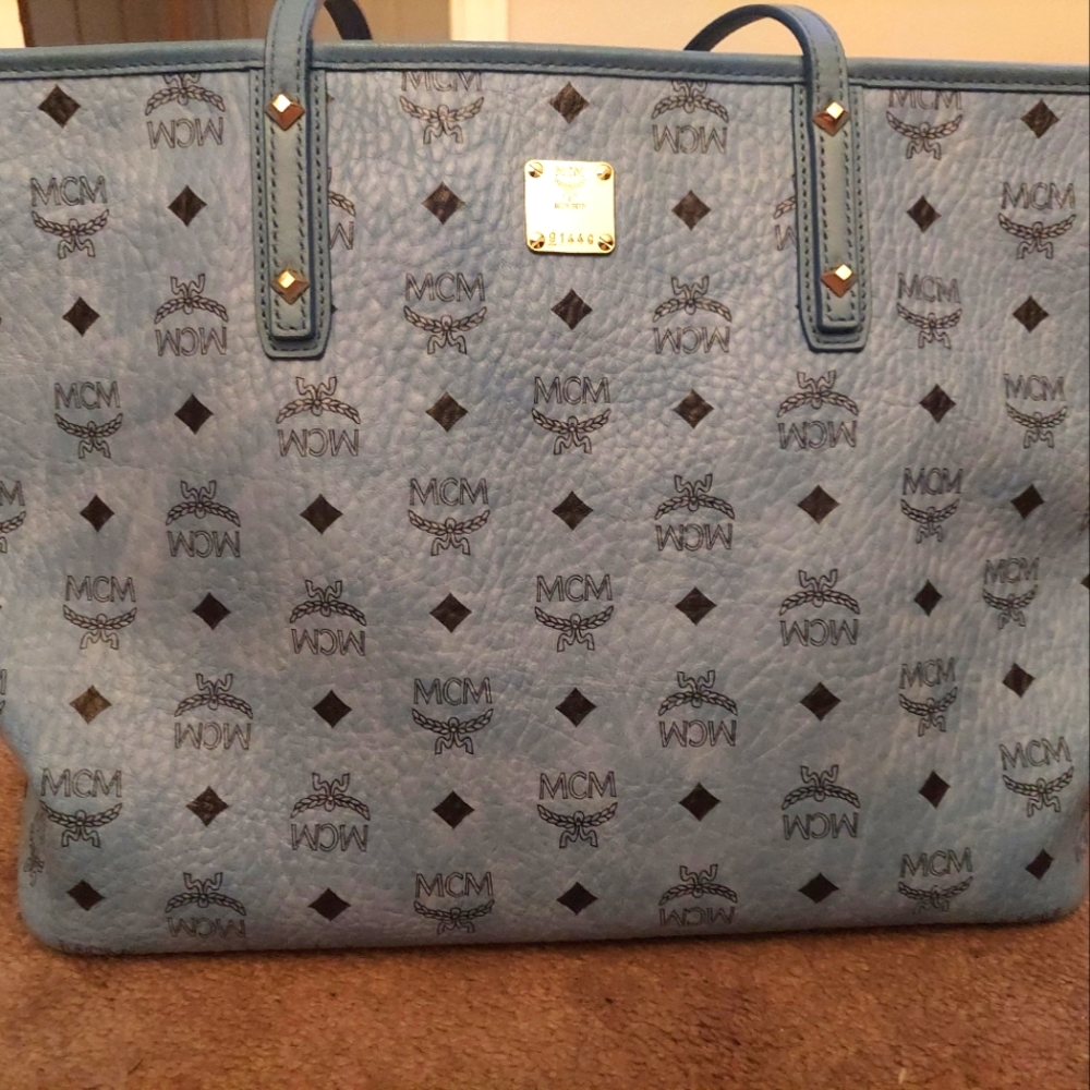 Medium authentic MCM tote